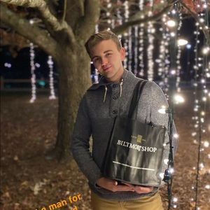 Meet your Posher, Lucas